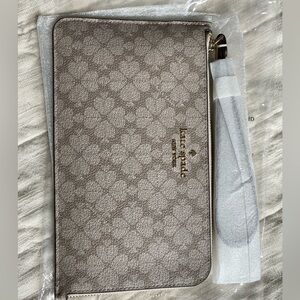 New Kate Spade wrist bag